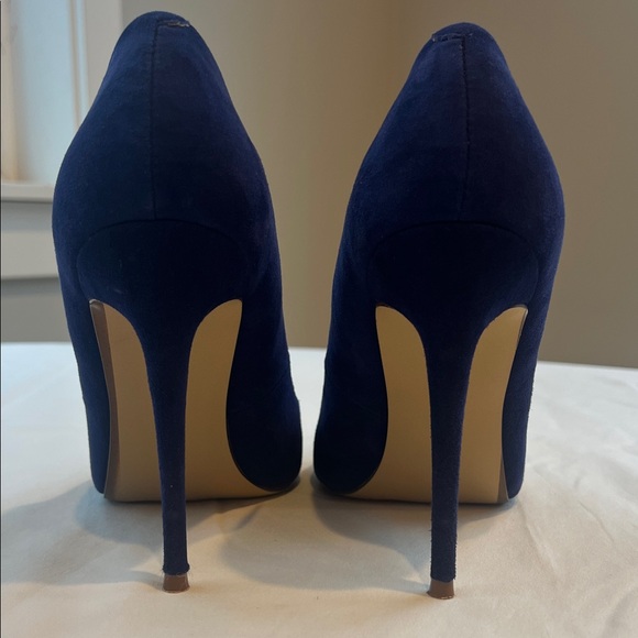 Steve Madden Blue Suede Daisie Heels - Picture 9 of 11